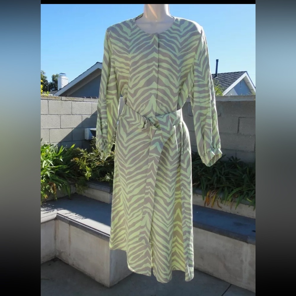 Dress new